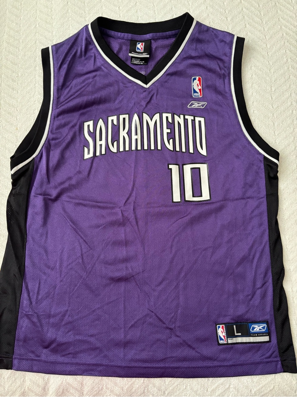 Vintage Y2K Reebok Sacramento Kings #10 Youth Large NBA Jersey